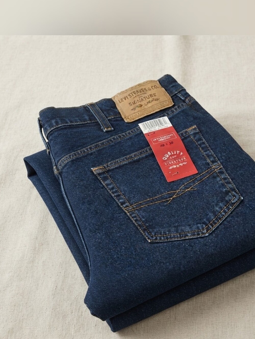 New Men's Signature by Levi Strauss Athletic Fit Jeans Hammer Time Wash